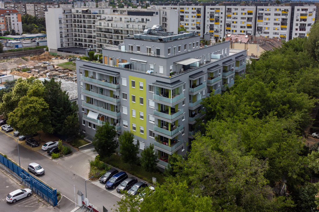 Nézd meg a társasházunkat képekben